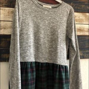 Plaid ruffle hem top